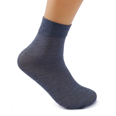 春夏男士休闲运动中筒袜居家户外商务袜子纯色吸汗袜地摊货源批发
