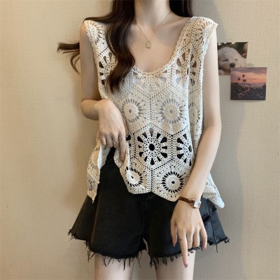 镂空钩花设计感吊带背心U领女夏季外搭宽松显瘦短款小众上衣