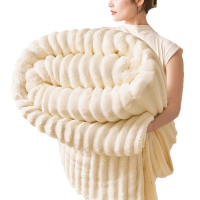 新款兔兔绒毛抽条毛毯双面绒多功能休闲毯办公室午休盖毯跨境专供