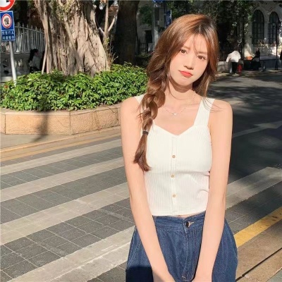 新款纽扣辣妹吊带女带胸垫背心打底内搭爆款夏季女装上衣薄款美背