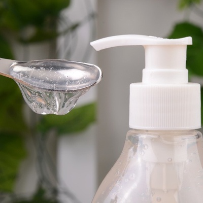 山茶花纯氨基酸保湿洗面奶 洁面霜 化妆品 透明质酸温和洁面啫喱