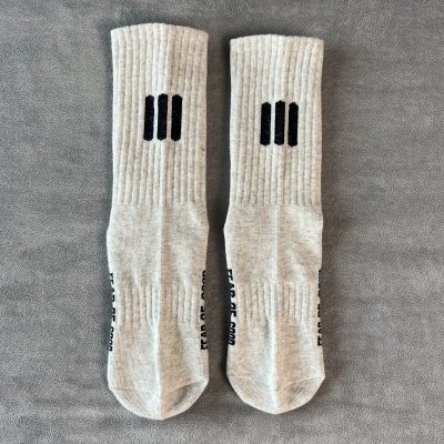 FOG立体三杠纯色棉袜中长筒袜子男女ins情侣运动潮袜篮球袜子男