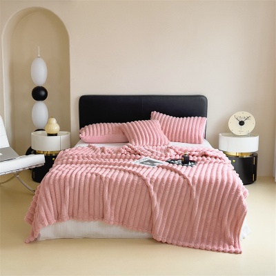 冬季办公室午睡披肩毛毯牛奶绒空调毯子沙发盖毯珊瑚绒小被子加厚