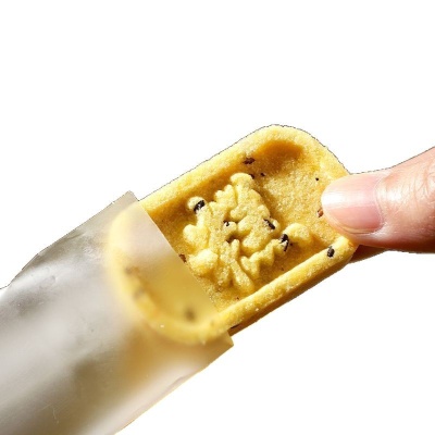 小米山药八珍糕蔗糖芡实茯苓薏湿传统糕点老人儿童饱腹零食白扁豆