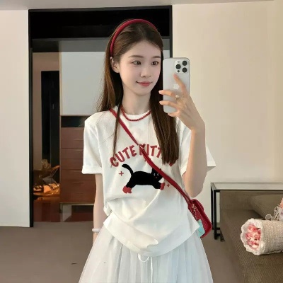 短袖t恤2025新款夏季白色纯棉可爱卡通半袖内搭上衣设计感小众女