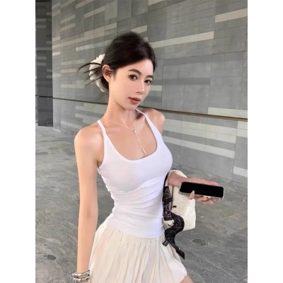 新款挂脖遮副乳带胸垫吊带背心女夏外穿内搭打底修身收腰美背上衣