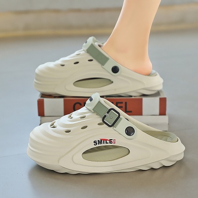 森马洞洞鞋男士夏季外穿运动耐磨包头凉鞋防滑厚底踩屎感沙滩凉拖