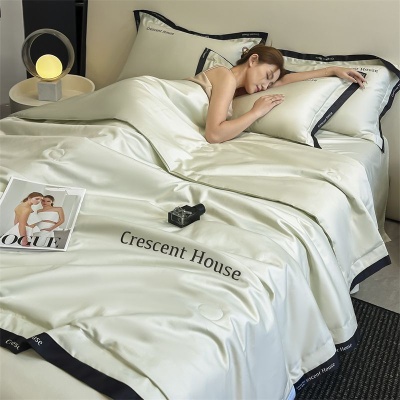 夏季水洗冰丝夏凉被床笠款四件套轻奢刺绣空调被可机洗被子三件套