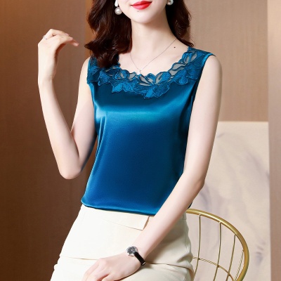 2023背心女夏时尚打底衫内搭丝绸缎面蕾丝拼接设计感外穿无袖上衣