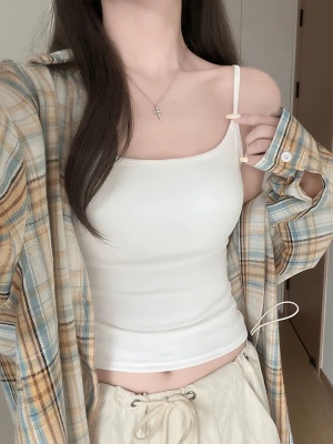 诗之韵高品质白色不透吊带！肩带可调节！胸垫可拆卸！百搭不挑人