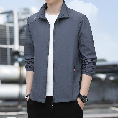 网红爆款2025潮新防晒衣男薄款外套夏季户外运动透气防紫外线皮肤