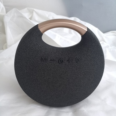跨境礼品蓝牙小音响布艺手提户外便携无线音箱低音炮桌面家用喇叭