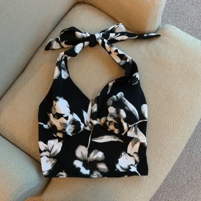 花朵挂脖吊带背心女夏季新款小众性感v领显瘦外穿露背系带ins上衣