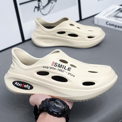 洞洞鞋男夏季新款外穿软底踩屎感运动男士沙滩涉水防滑椰子凉拖鞋