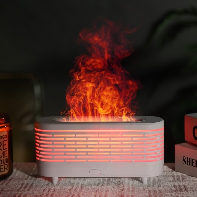 卧室电器高级感迷你仿真火焰香薰机120ML七彩氛围灯加湿器小型