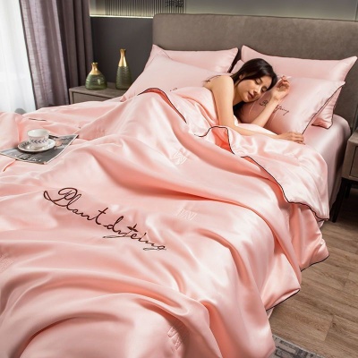 水洗夏被四件套夏季夏凉被空调被夏天可机洗床上用品三件套亚马逊