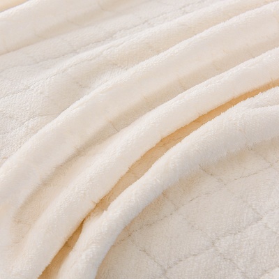 厂家供应跨境法兰绒毛毯法兰绒提花毯珊瑚绒毯子礼品办公室午休毯