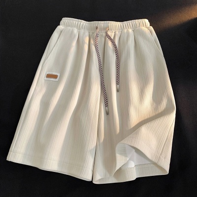冰丝短裤男ins潮牌港风运动五分大裤衩男生沙滩外穿宽松休闲裤子
