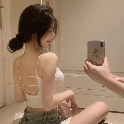 辣妹带胸垫吊带小背心女夏季纯欲露背外穿性感打底衫短款抹胸上衣