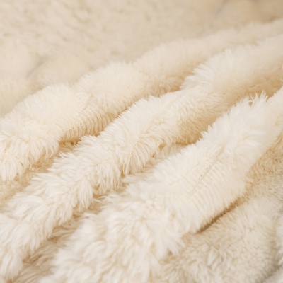 跨境贝贝绒金龟绒法兰绒提花毛毯办公室午睡空调毯子盖毯菠萝格毯