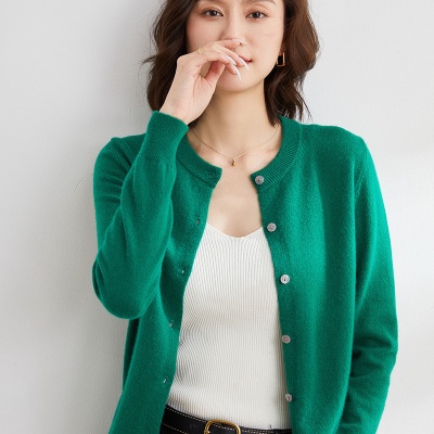 2025春秋新款韩版开衫纯色圆领单排扣针织毛衣驼色打底衫女外套